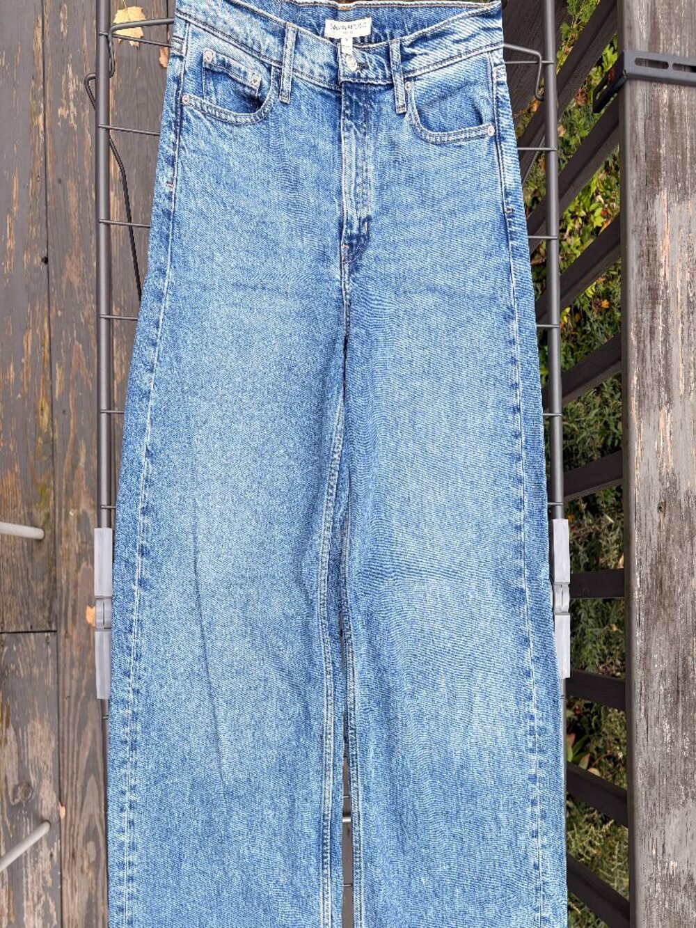 Banana Republic Wide Leg High Rise Jeans Medium Wash 28